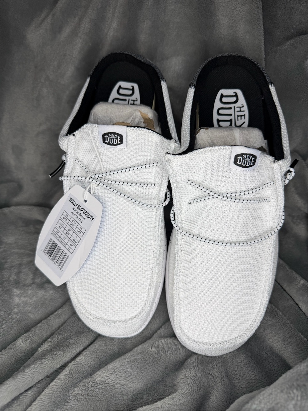 Hey Dude Men’s White Casual Slip-On - Picture 2 of 4